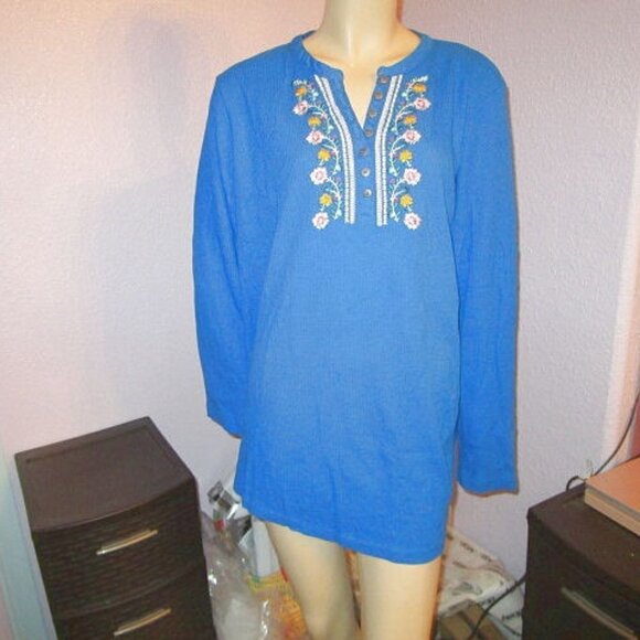 Woman Within Embroidered Waffle Knit Top 22 24 1X Thermal Tunic V-Neck Boho NEW - Picture 1 of 6